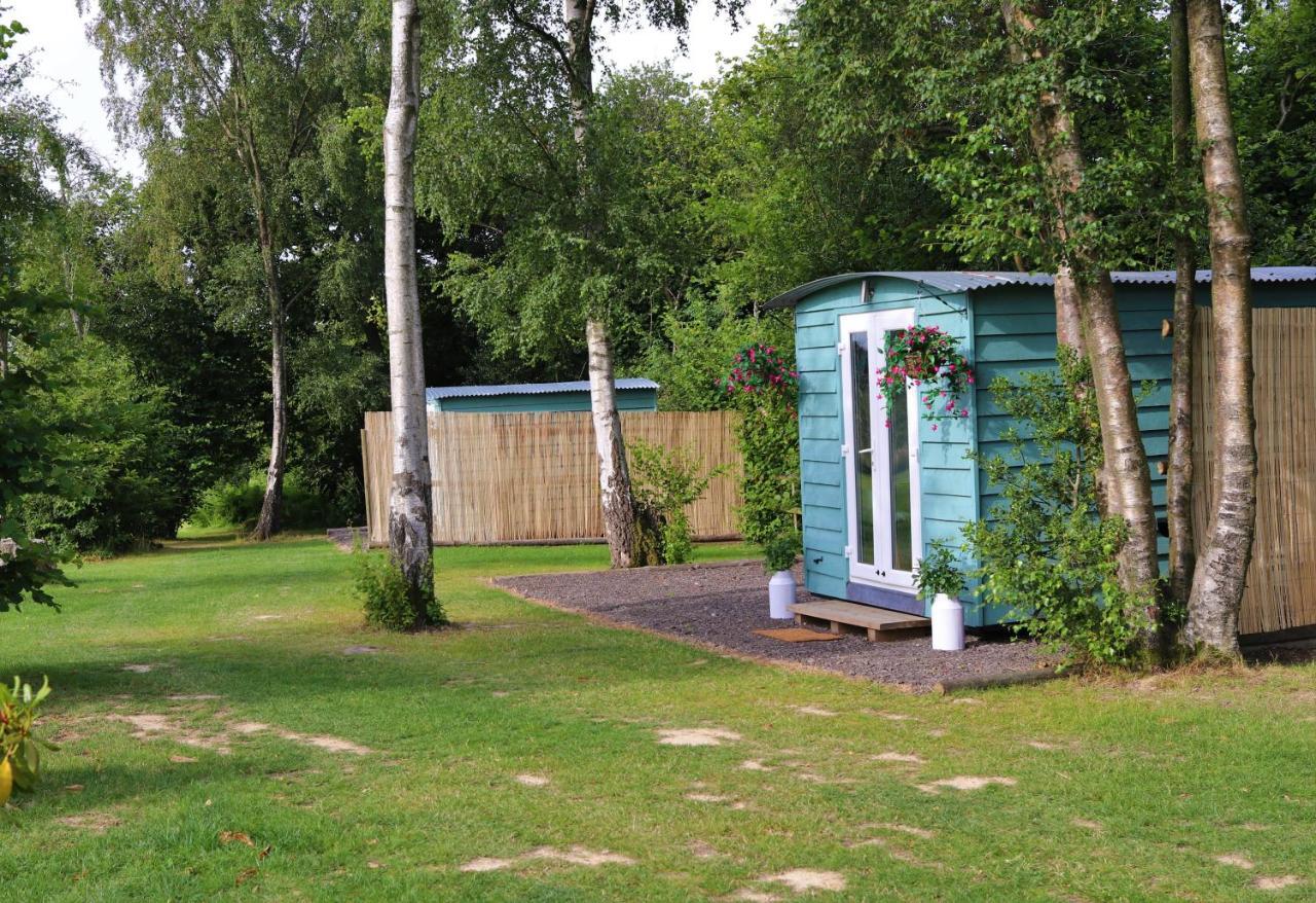 Hopgarden Glamping Luxury Shepherds Huts Wadhurst Eksteriør billede